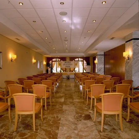 La Cueva Park 4* חרז