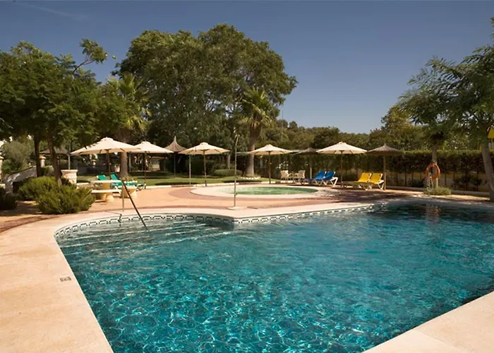 Hotel La Cueva Park