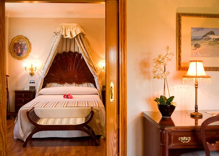 La Cueva Park 4*