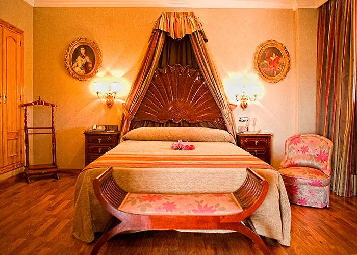 La Cueva Park Hotel