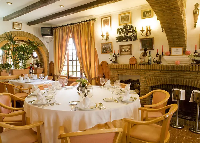 La Cueva Park 4*
