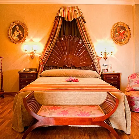 Hotel La Cueva Park