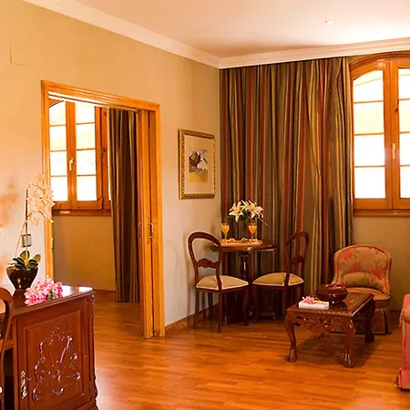 La Cueva Park 4*